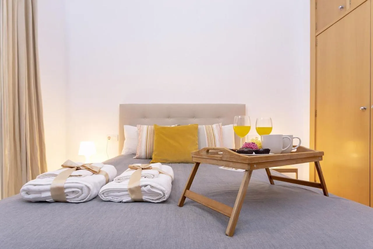 Apartment -Malagasunapts-Central And Cozy
